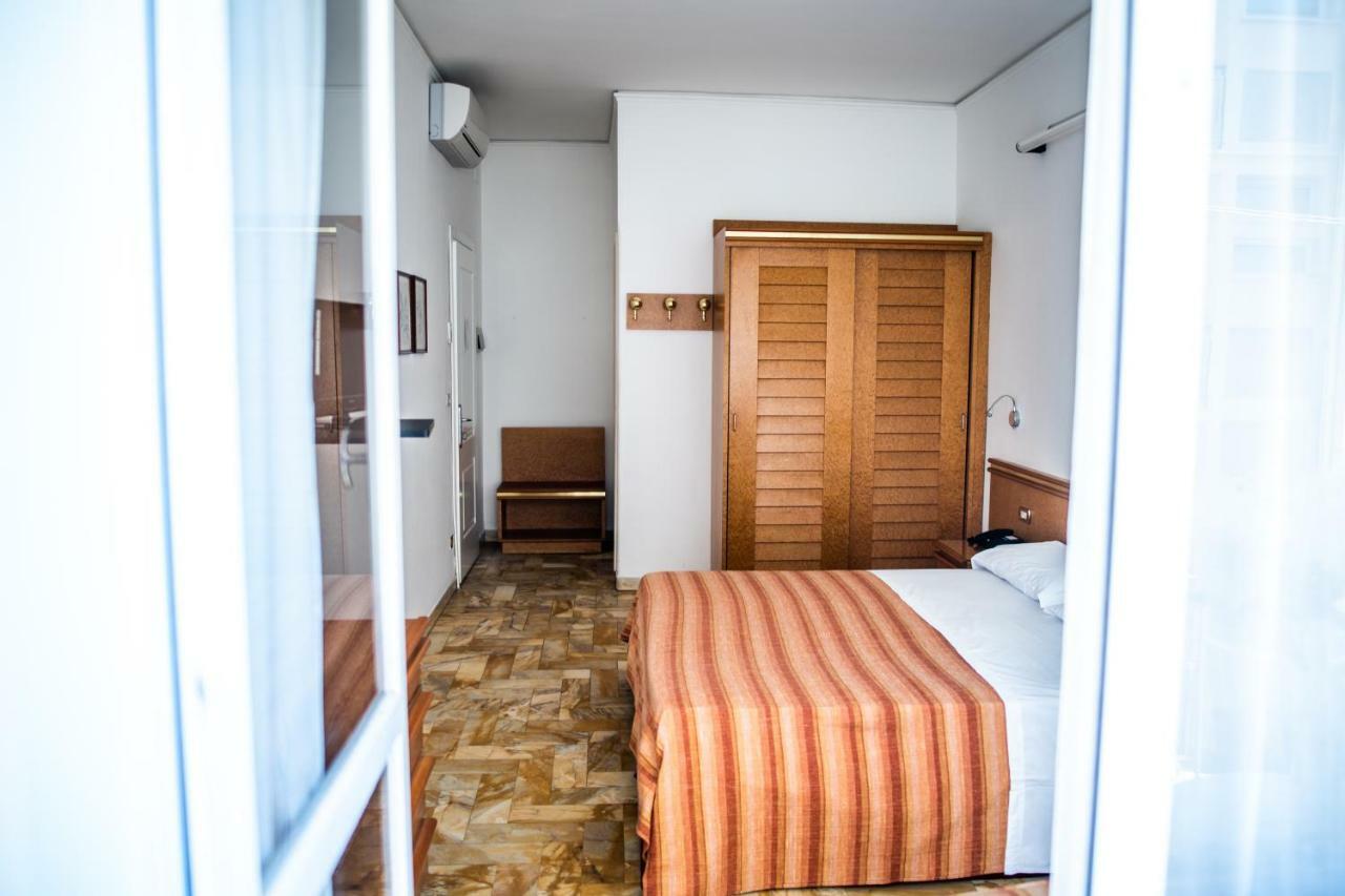 Hotel West End 알라시오 외부 사진