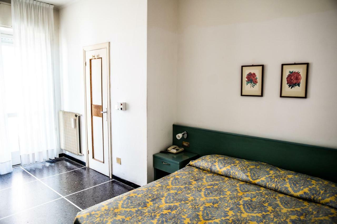 Hotel West End 알라시오 외부 사진