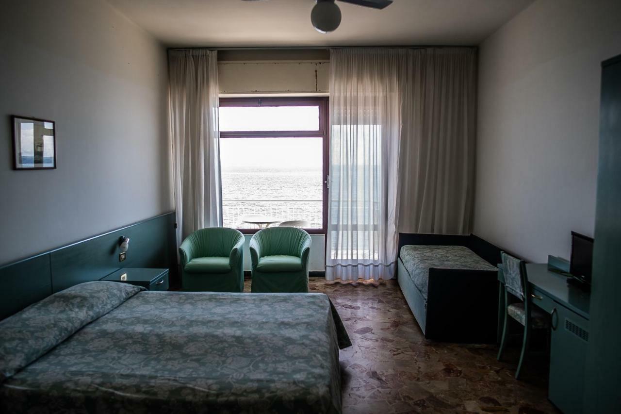 Hotel West End 알라시오 외부 사진